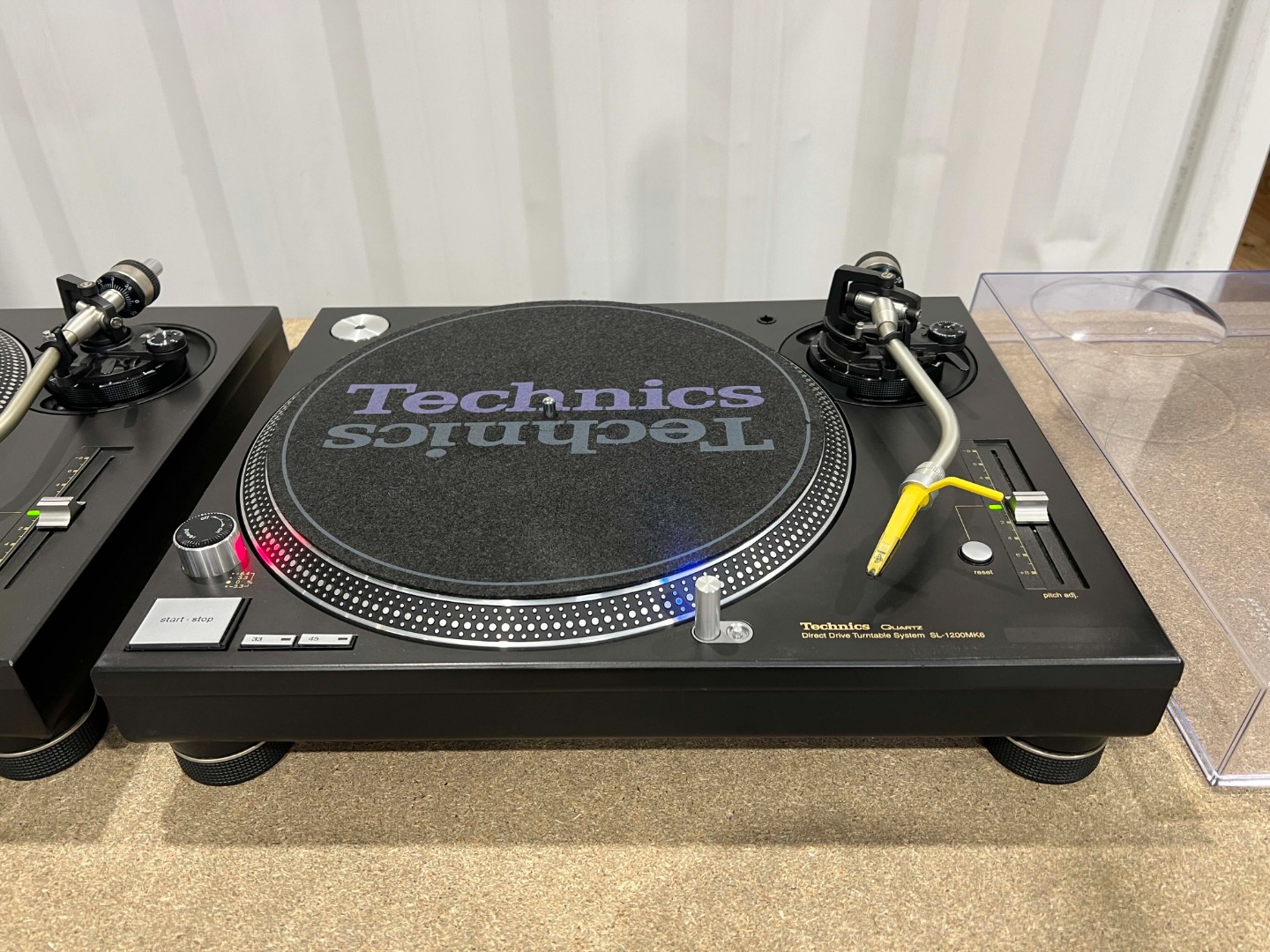 2x Technics SL-1200MK6 from private collection | 2900 EUR